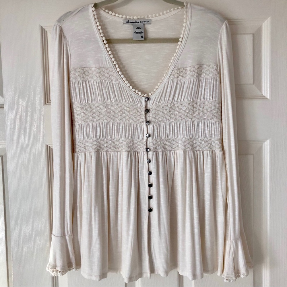 Long-sleeve tee